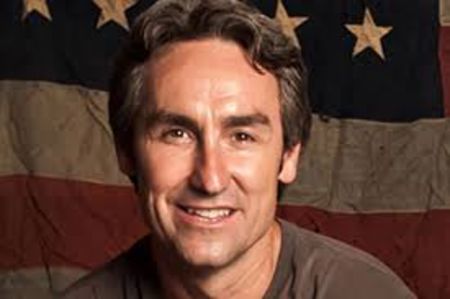 Mike Wolfe also considered leaving 'American Pickers' in 2016.